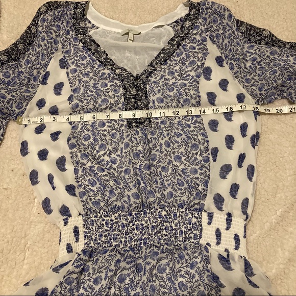 Joie Blue and white floral BoHo mini dress- - Picture 4 of 6